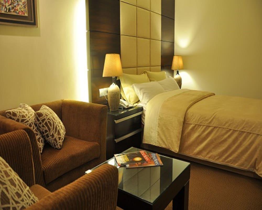 Hotel Agrabad Chittagong Bagian luar foto