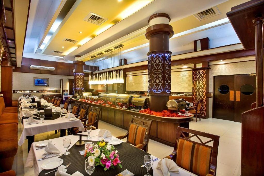 Hotel Agrabad Chittagong Bagian luar foto