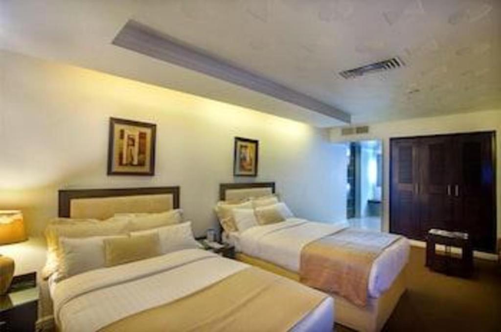 Hotel Agrabad Chittagong Bagian luar foto