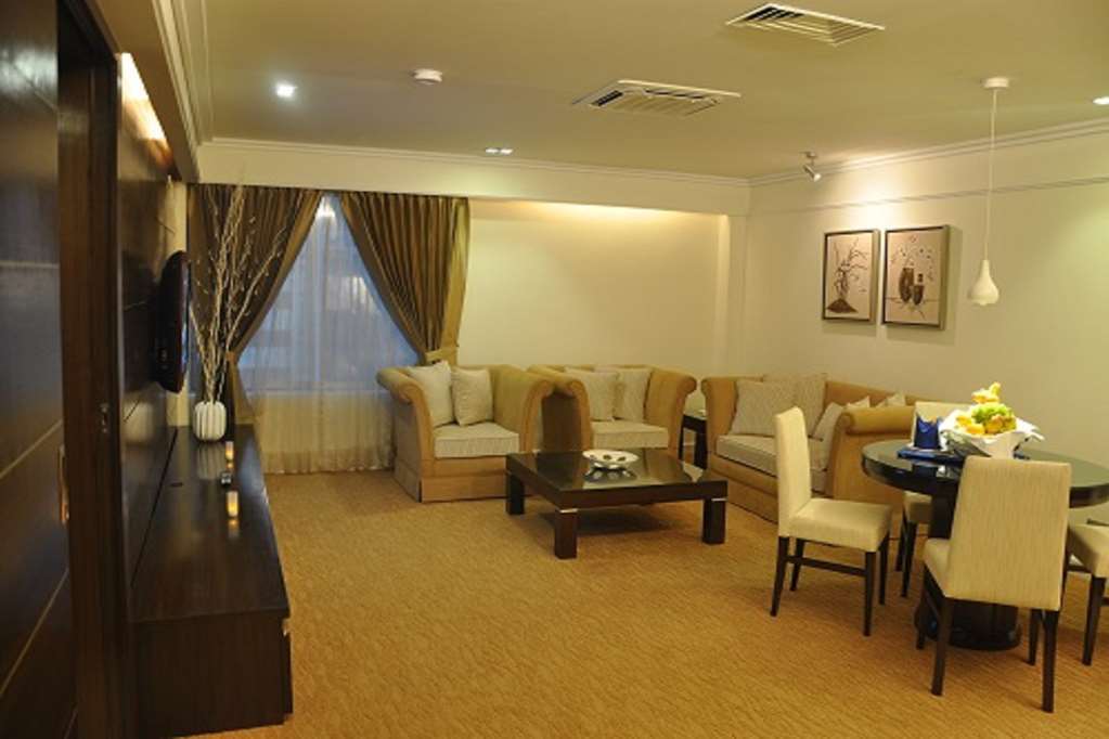 Hotel Agrabad Chittagong Ruang foto