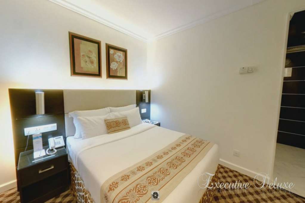Hotel Agrabad Chittagong Ruang foto