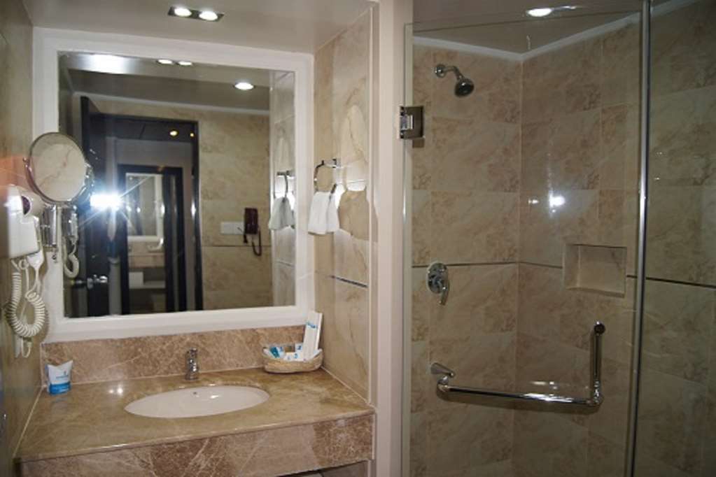 Hotel Agrabad Chittagong Ruang foto